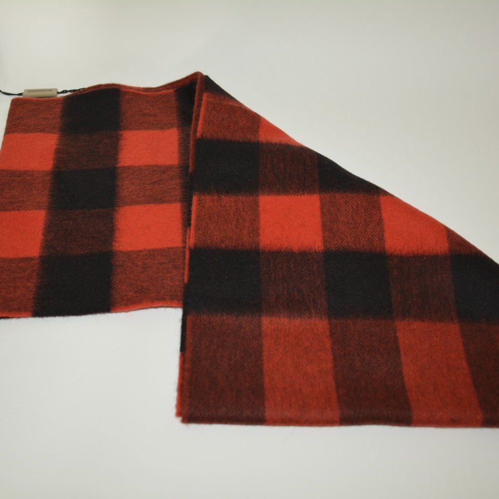 NWT BURBERRY UNISEX CHECK100% CASHMERE  SCARF WRAP - Picture 2 of 7